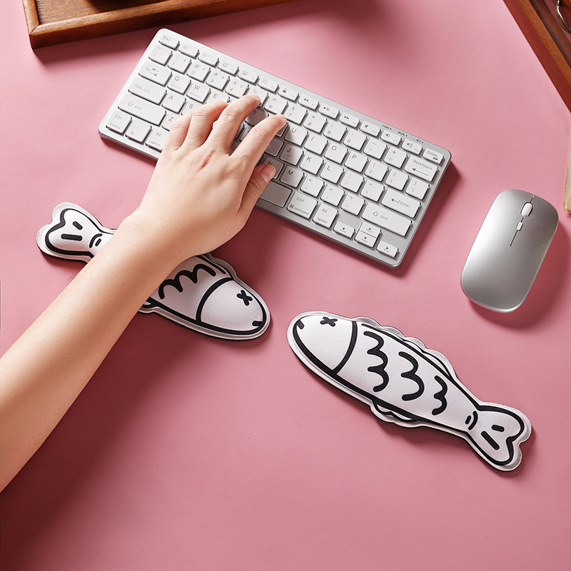 Alfombrillas de ratón transfronterizas, divertidas y variadas, reposamuñecas, alfombrillas de ratón de alta calidad con formas especiales, alfombrillas de ratón de dibujos animados para hombres y mujeres