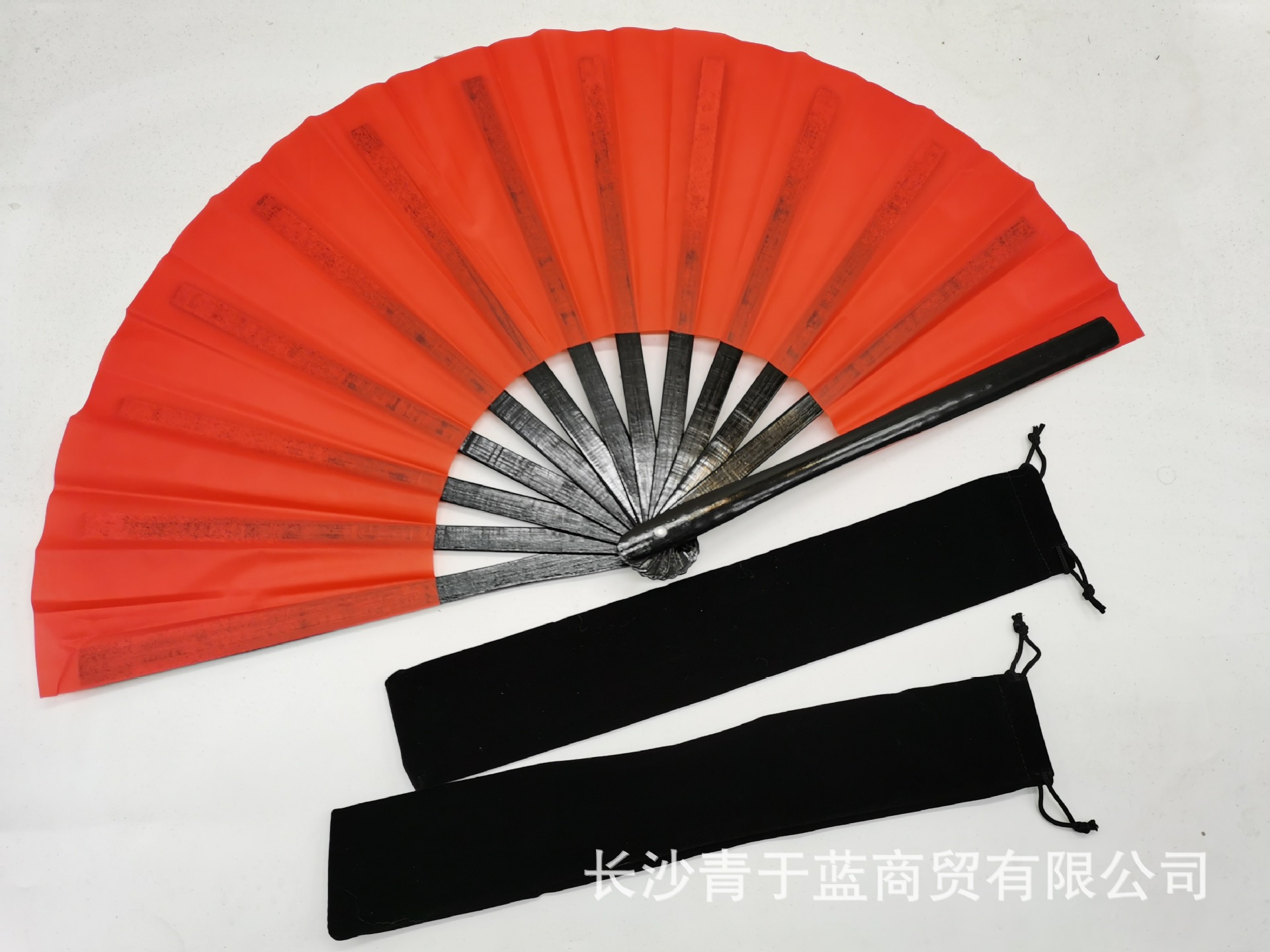 4e5b753423e3cbd3698388f8019d3c