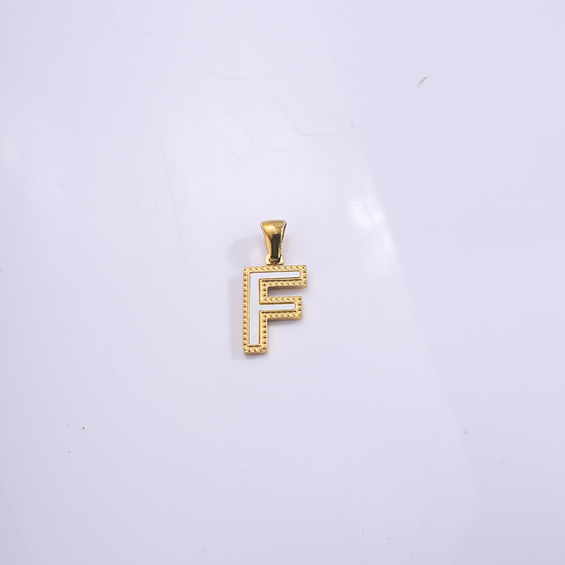 Nuevo caliente 26 letras inglesas collar pulsera colgante de acero titanio personalidad letras goteando accesorios colgante