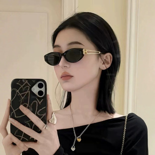 �¿�ԭ�ΰ��GM؈��ī�RŮjennieͬ������⾀̫����RKUNST
