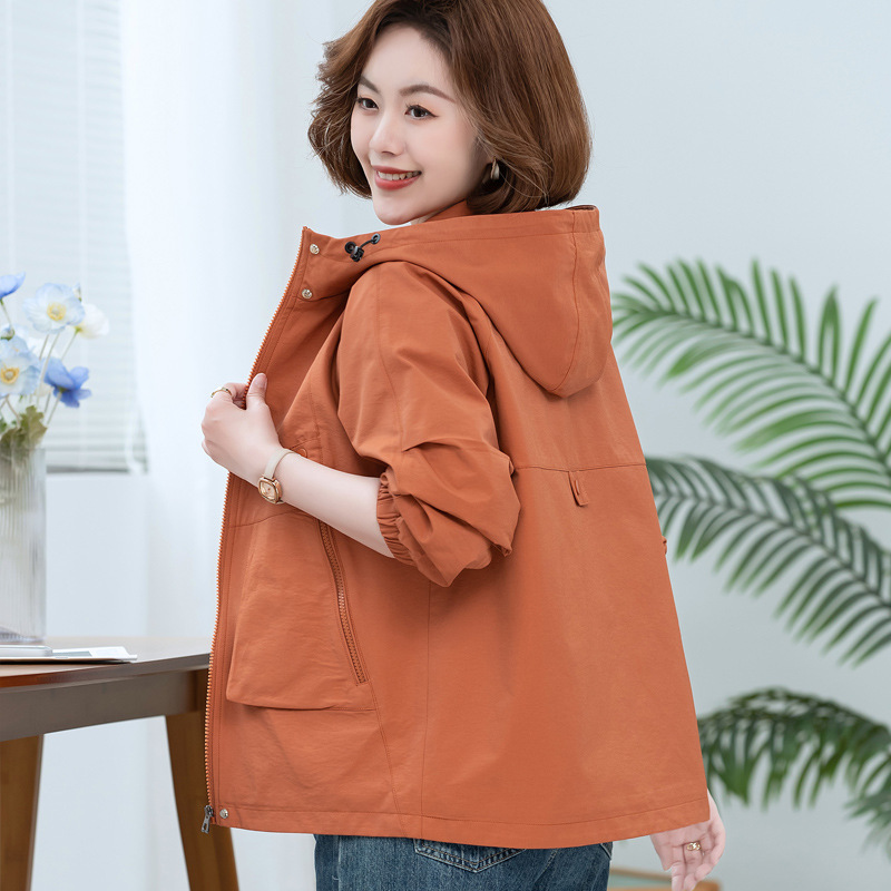 2025 New Spring & Fall Short Outwears for Middle-Aged and Elderly Mothers, Cotton Loose Casual Hooded Versatile Jackets and Windbreakers for Mothers
