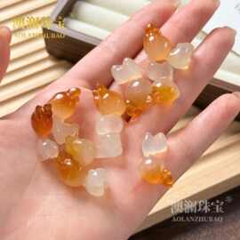 天然玛瑙立体精雕牛鼻孔俏色小鹿挂件diy钥匙扣车挂男女吊坠批发