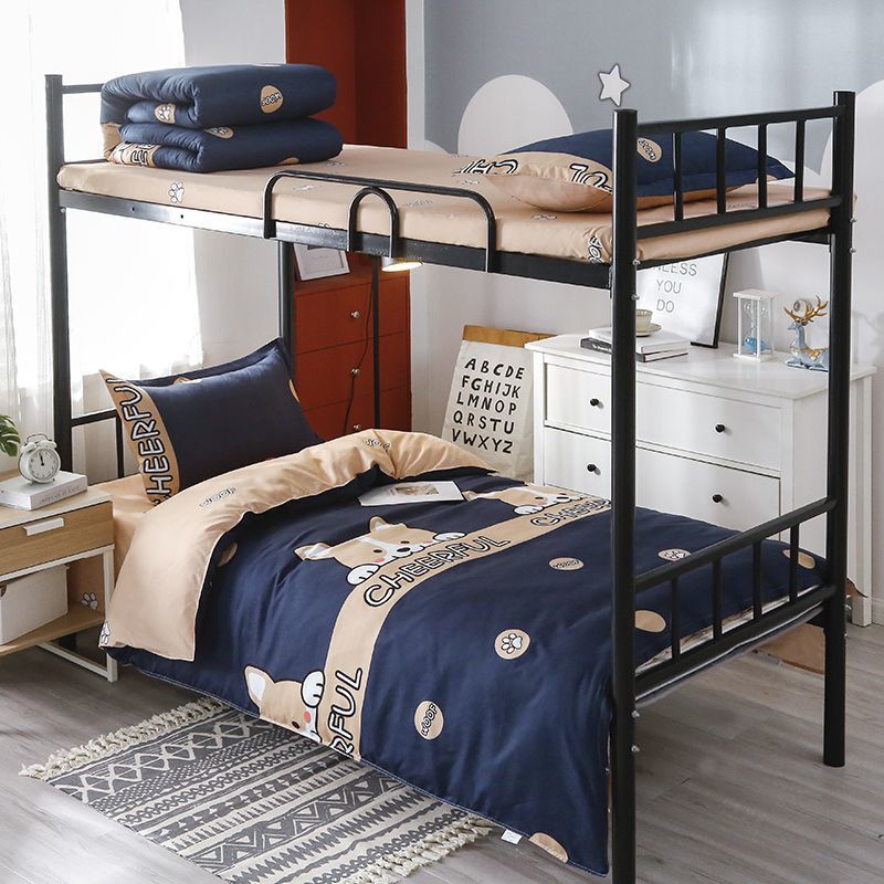 Un conjunto completo de colcha de cama de dormitorio de estudiantes individuales de seis piezas, colcha de cama de núcleo de algodón para dos personas de ocho piezas.