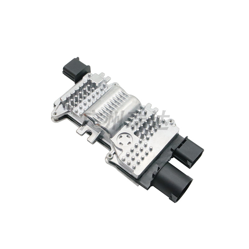 1137328617 Módulo de control del ventilador para 2006 - 2015 Chevrolet Ventas calientes