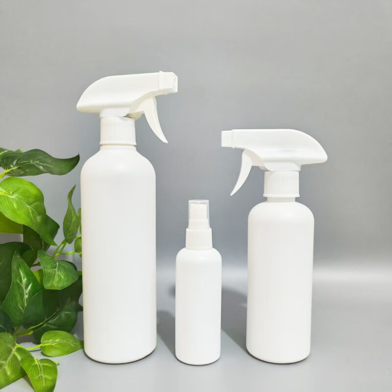 300ml Round Shoulder Spray Bottle for Flower Fertilizer Nutrient Solution, 500ml Tall Cylindrical Plastic Spray Bottle for Oil Stains, Pe Material