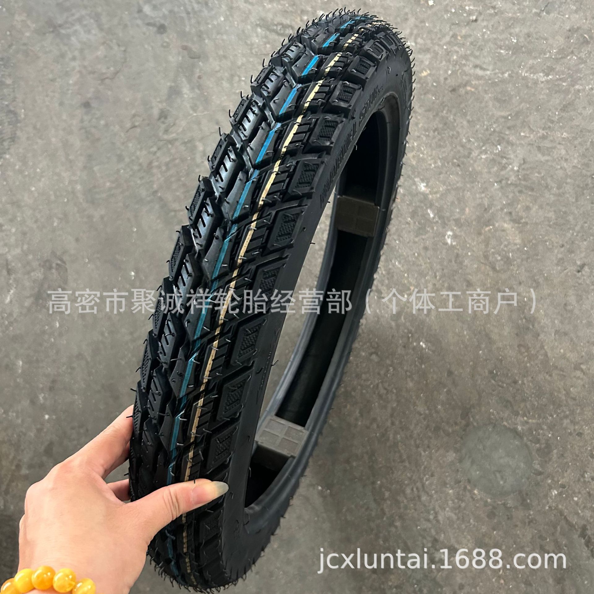 Motorcycle tire 70/90-16 wear-resistant and anti-skid 8PR
