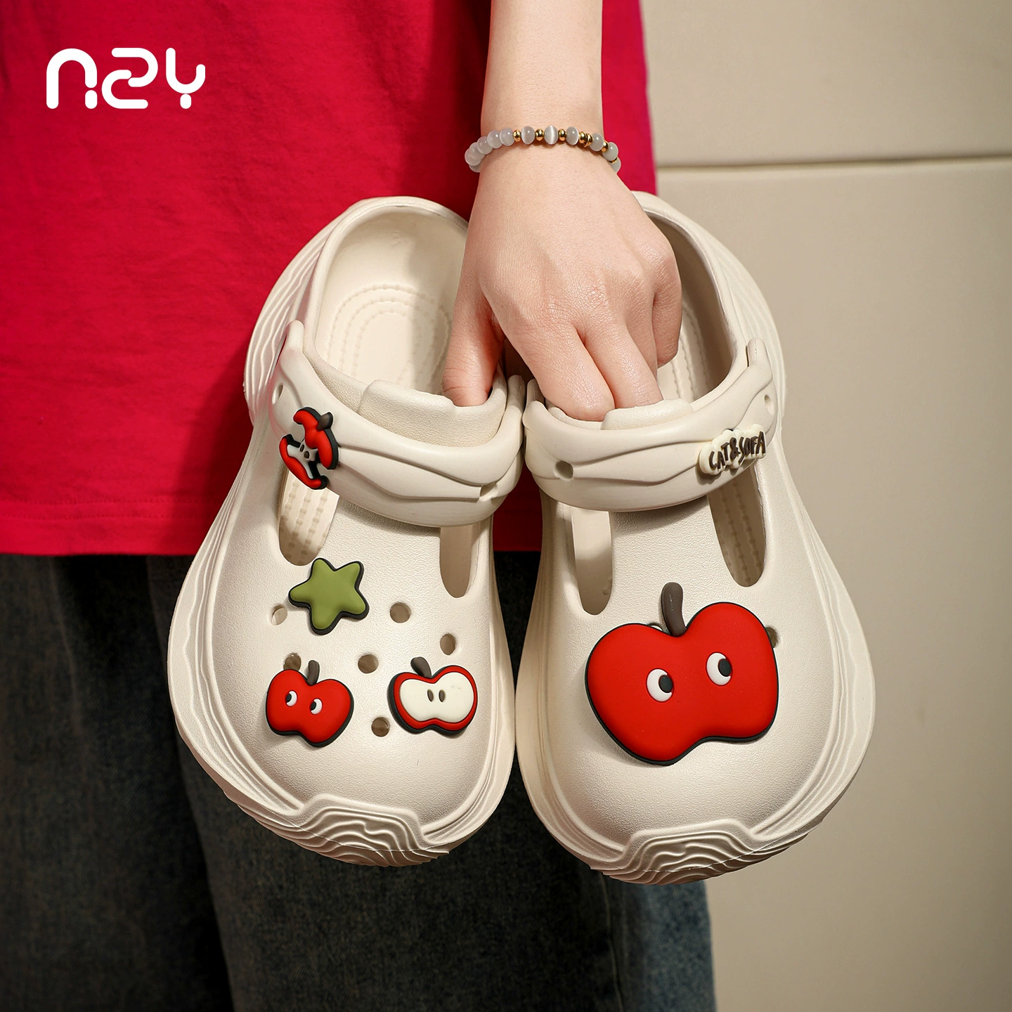 Теплый край туфли с толстой подошвной дырочкой женская модель для ношения на улице новая высокая нескользкая обувь DIY пляжная обувь садовая обувь тапочки женская летняя