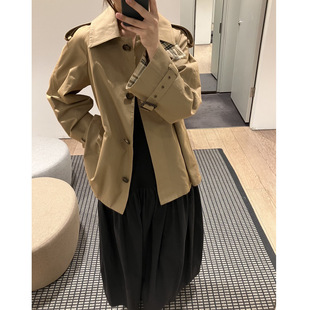 �F؛ CSŮ�b��׼���͸�y�����̿��L����ɫ�＾��Ʒ1351443001