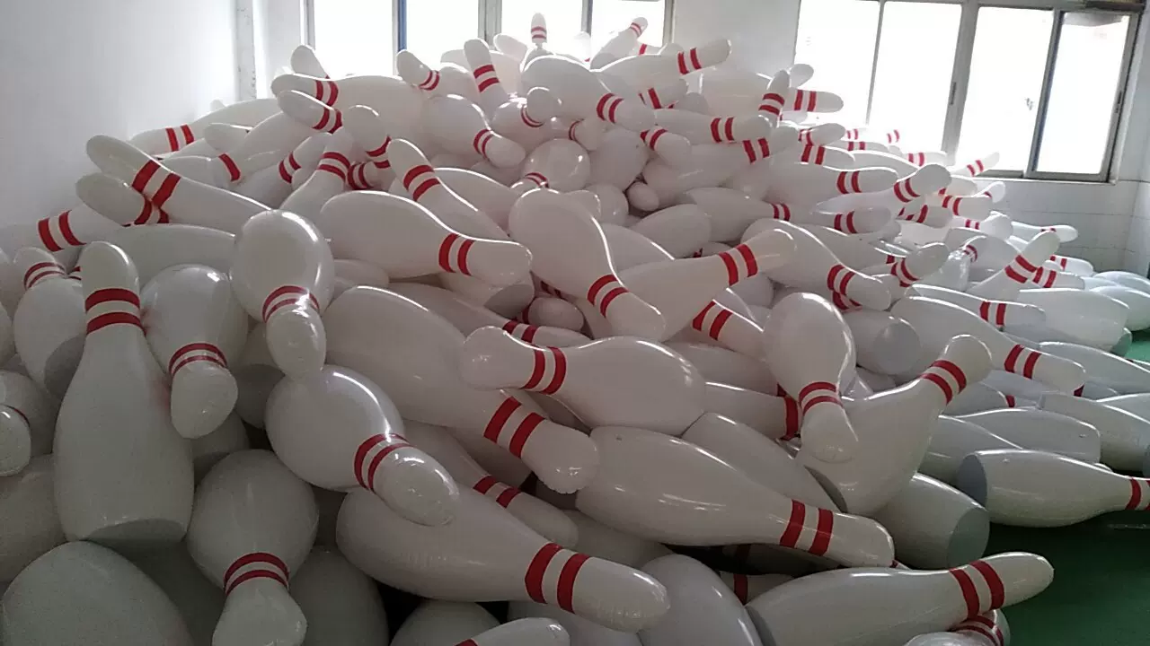 厂家定做 PVC充气保龄球 充气玩具90cm保龄球瓶 娱乐游戏套装