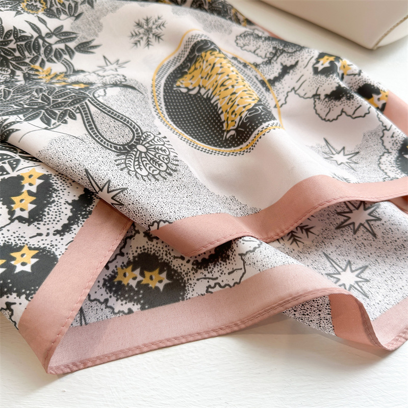Printed Large Square Scarf Sunflower Silk Scarf For Women_voghion.com