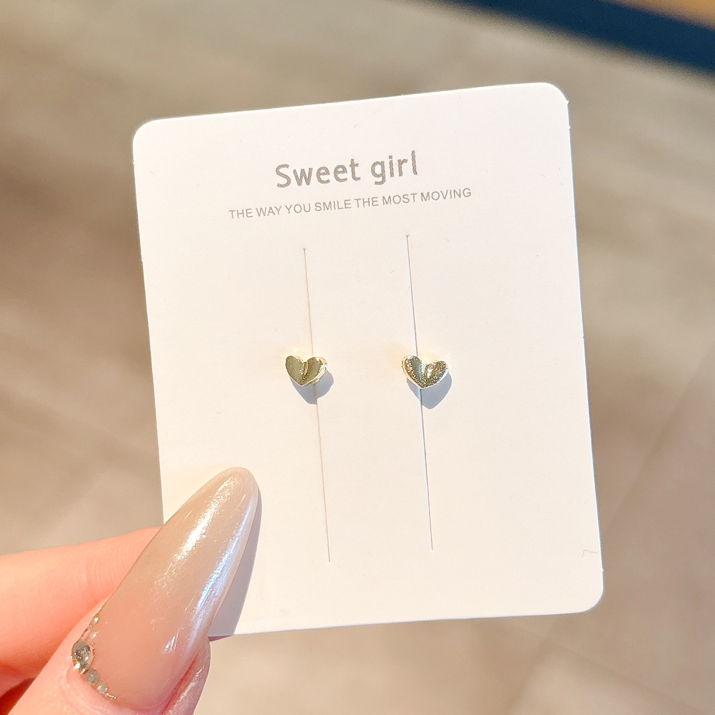 Pendientes de aleación Pendientes de alta calidad de perlas para mujer Pendientes exagerados de temperamento de lujo ligero coreano Pendientes largos con borlas al por mayor