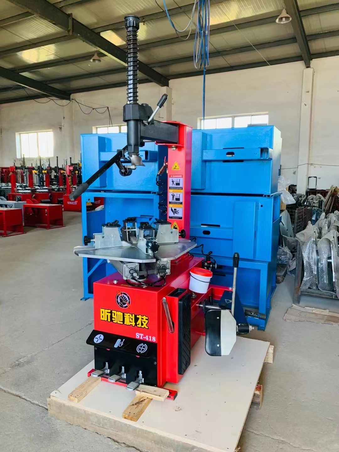 Máquina de eliminación de neumáticos de motocicleta, máquina de eliminación de neumáticos de brazo, máquina de equilibrio de motocicleta, equipo de protección de automóviles, fabricante de herramientas de cabello directo