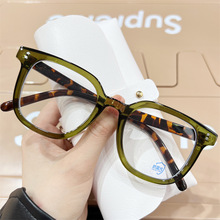 ͸�������{���ҕ���RŮ����R�AĘ�@С�n�泱�����ҕƽ���R��