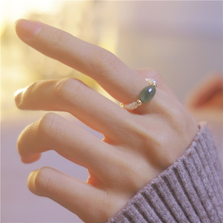 小众设计天然翡翠珍珠戒指迷你小珍珠戒指美国14k包金弹力戒指