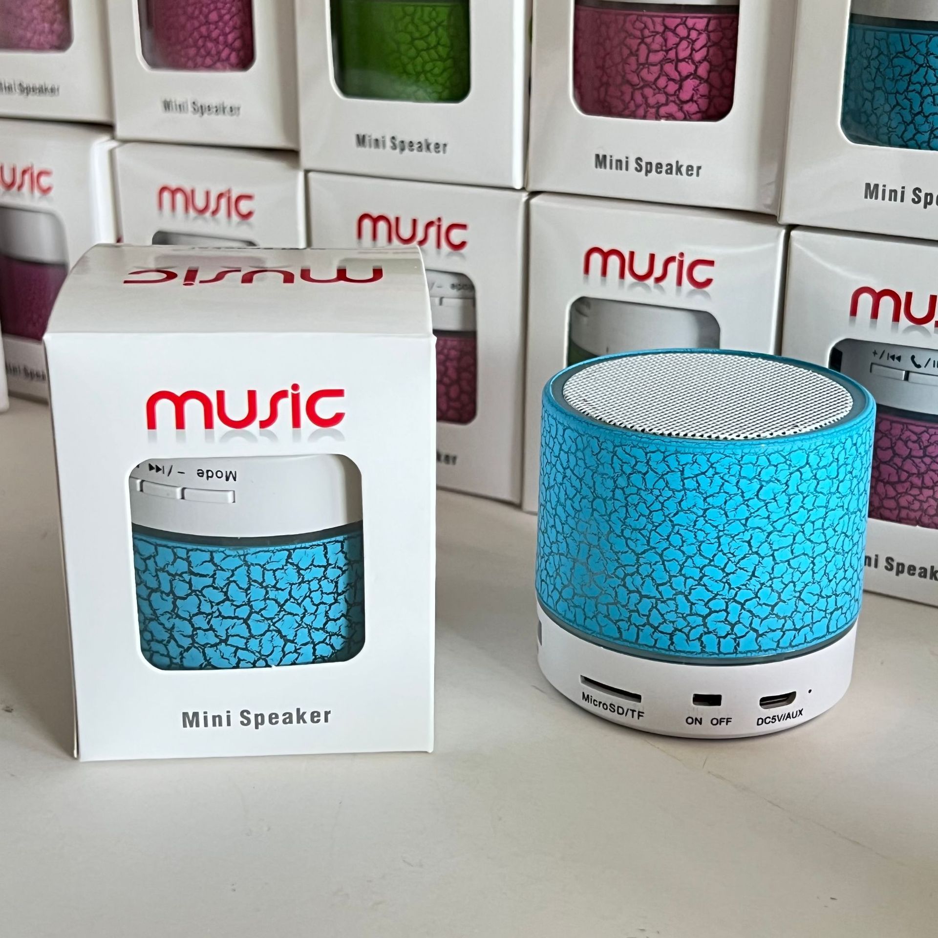 Mini crack Bluetooth sonido tarjeta portátil subwoofer sonido cajas inalámbricas regalo pequeño sonido