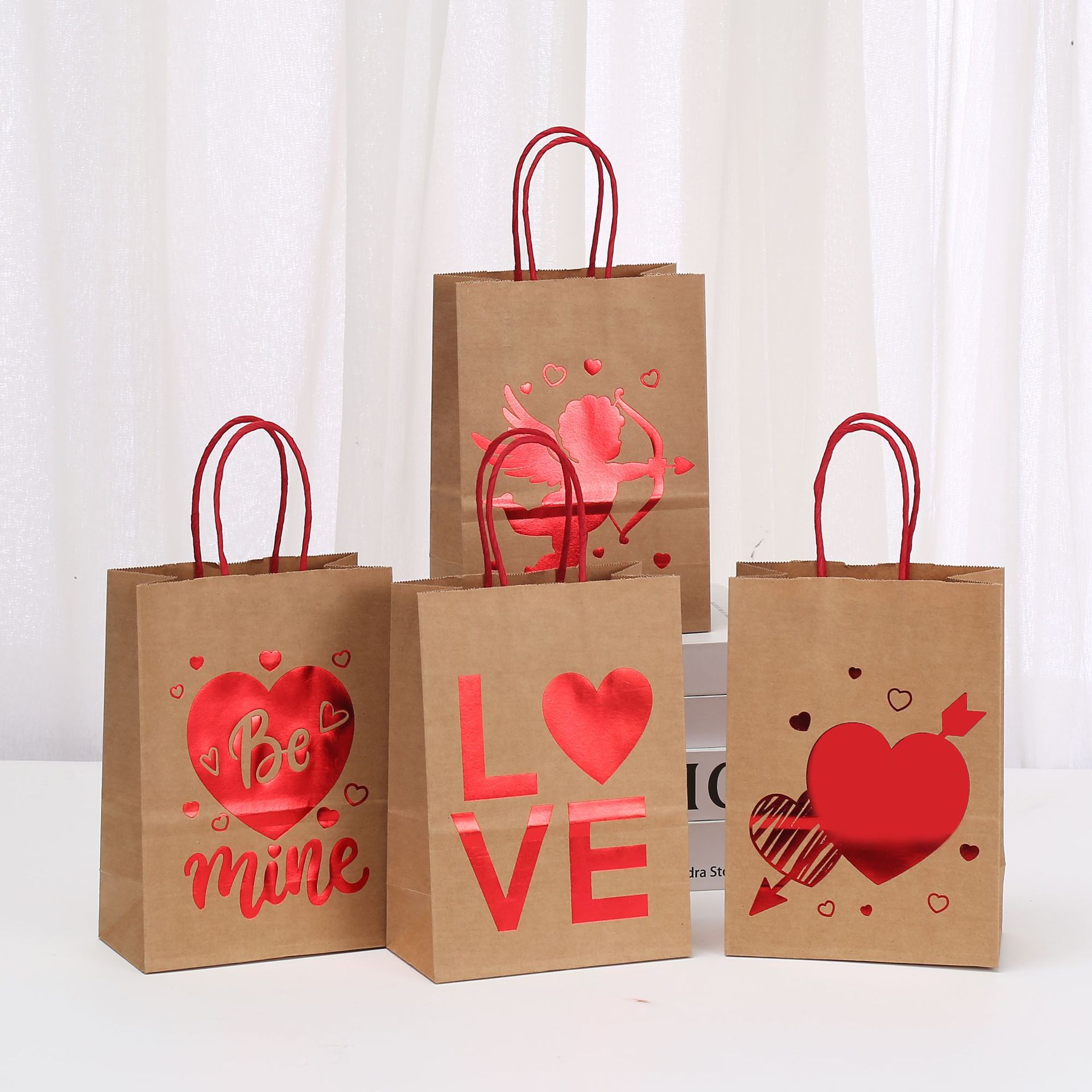 烫金爱心手提袋情人节礼品袋印花购物包装袋批发牛皮纸袋外卖袋
