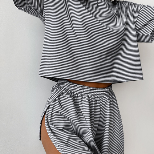 2024 Western and European Autumn Knitted Striped Sleepwear Loose Short Sleeve Shorts Set Fashion Cross-border Wear Home Wear for Women