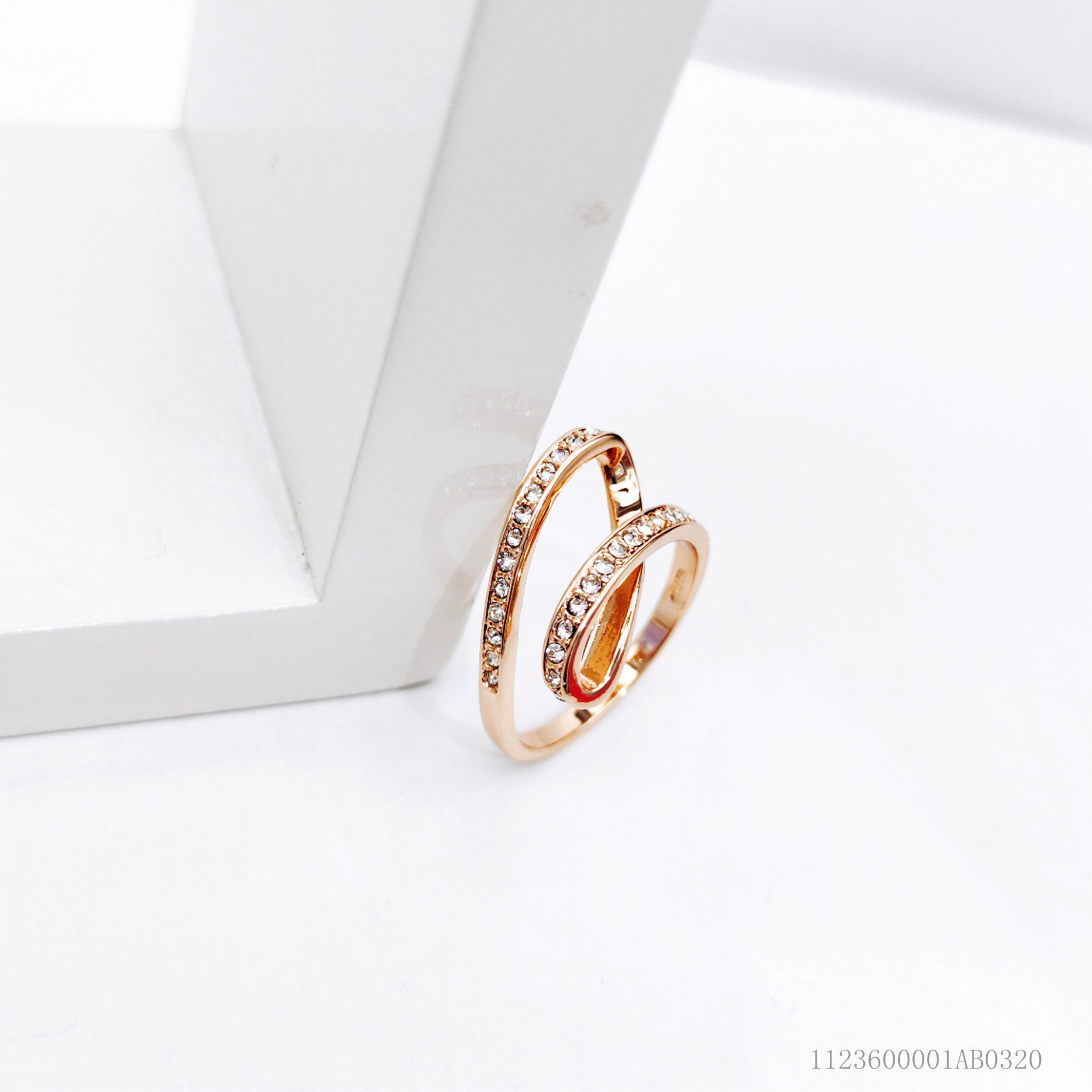 �պ���Լ�����䵭��ƽ�����Ůʿ��ָ�¿�����ѧ���ٴ���������