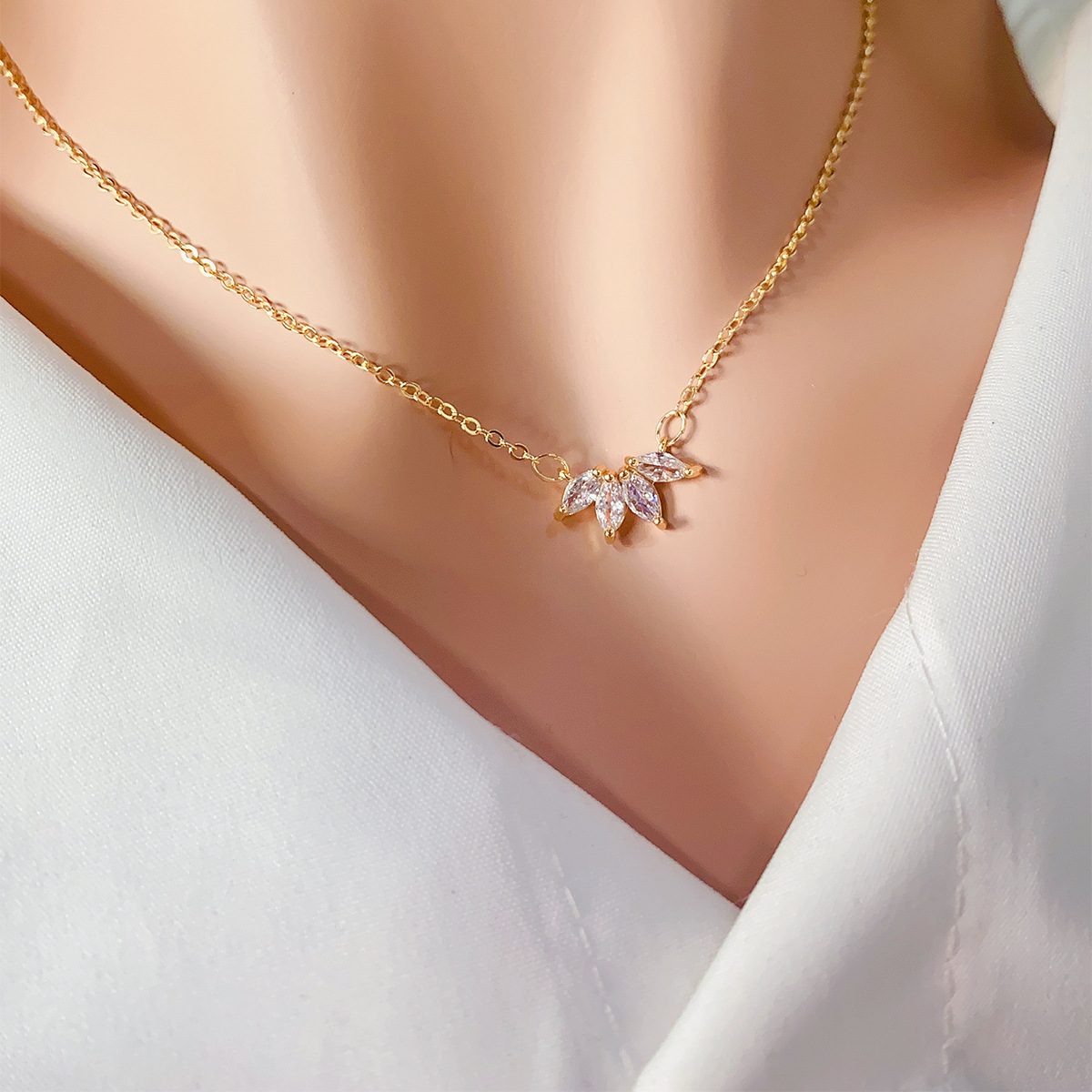 Leaf Necklace Style