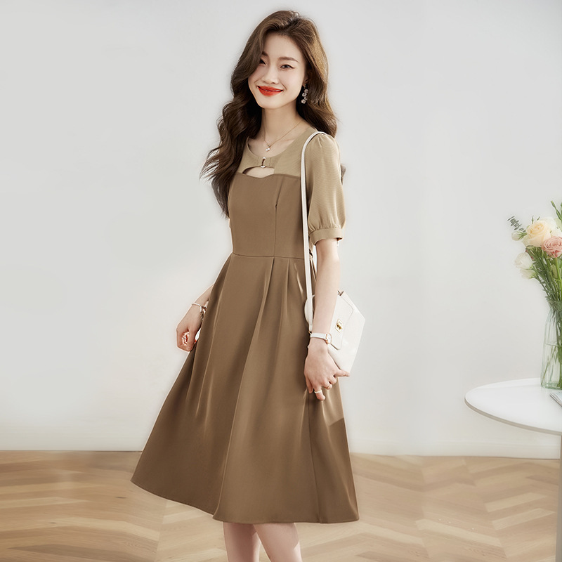 Papaya Milk Fashion Summer New French High-end Atmospheric Stitching Simple Temperament Women's Short-sleeved Dress Fashion Papaya Milk Fashion Summer New French High-end Atmospheric Stitching Simple Temperament Women's Short-sleeved Dress Fashion