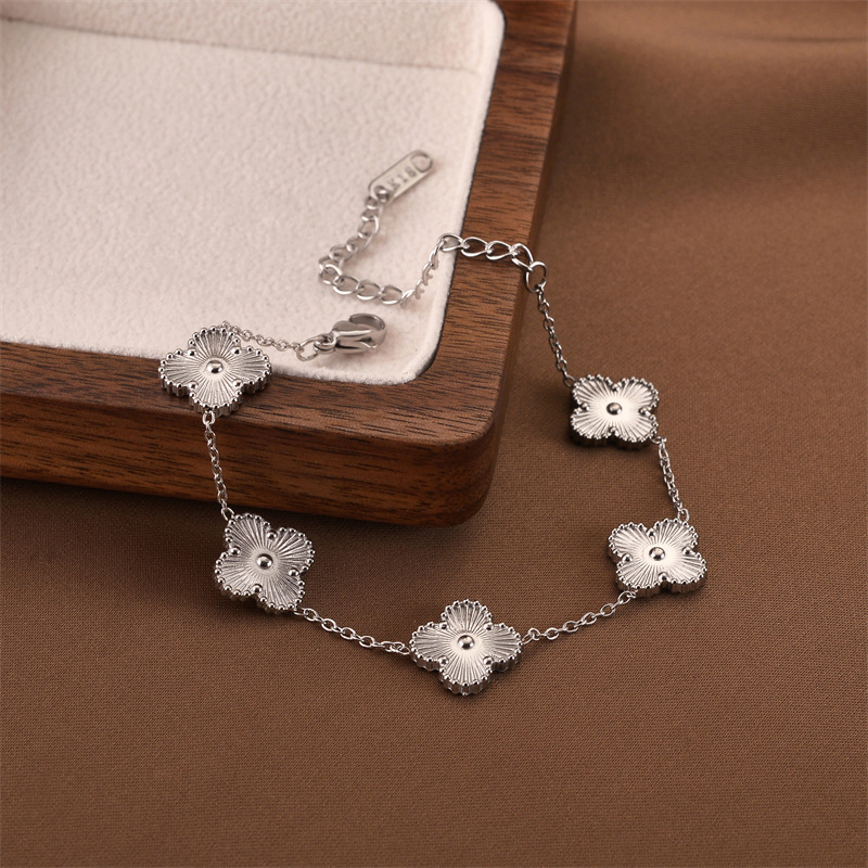 Joyas transfronterizas europeas y americanas Pulsera de acero de titanio de todo fósforo Versión coreana del temperamento bohemio Pulsera de acero de titanio que no se desvanece Joyería femenina