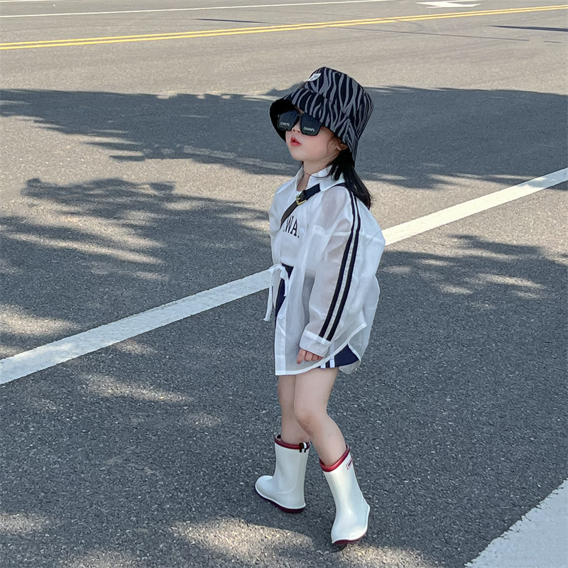 Spring 2024 New Korean Children's Clothing Girl's Striped Thin Sun Protection Top and Skirt Outdoor Wear Outerwear