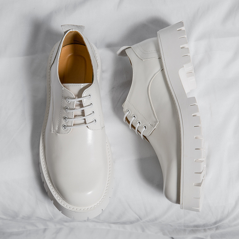 Zapatos de cuero blancos de verano de los hombres de moda retro de bajo-top con cordones zapatos de Punta Grande comercio exterior de fondo grueso punta redonda transpirable zapatos de cuero Casuales