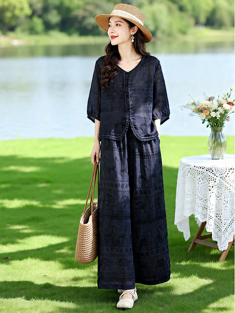 Bộ vest nữ hai mảnh V-neck sơ mi quần ống rộng mùa hè 2026 — Xanh lông mòng đen, màu đỏ