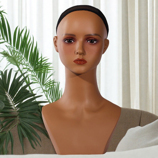 Wig Mannequin Head Black Skin Color Japanese and Korean Cos Model Head Earrings Necklace Photo European and American Head Model Mannequin