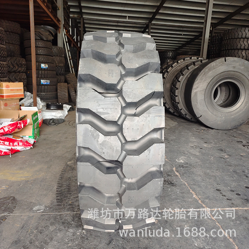 20.5R25轮胎 铲车装载机L5加深花纹全钢子午线工程耐刺扎轮胎