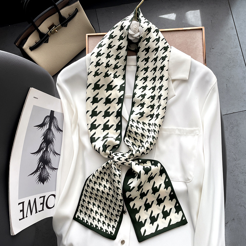 Women's Elegant Houndstooth Satin Silk Scarf display picture 1