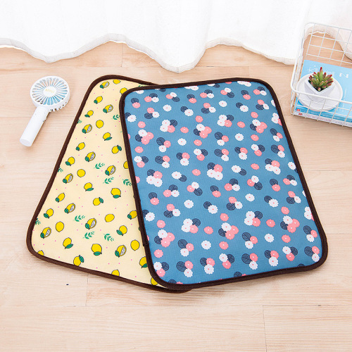 Factory direct sales pet mat, multi-color spring and summer double-sided rattan mat, Teddy Golden Retriever French Bulldog kennel mat, cat mat