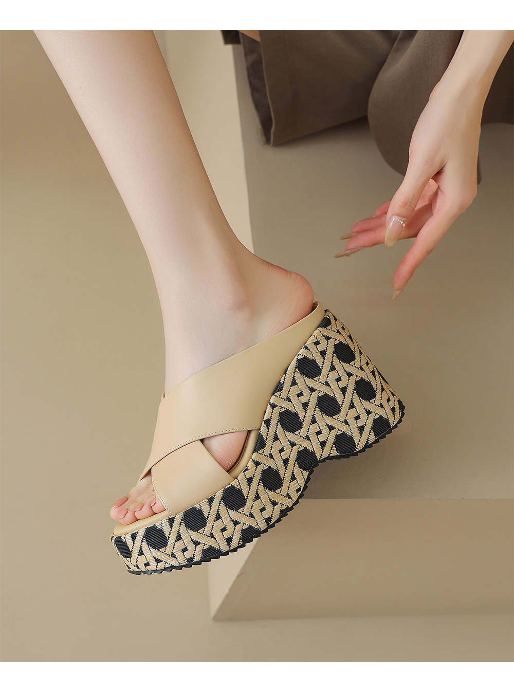 Sandal cao gót nữ quai chéo 9cm đế xuồng hở mũi — Màu đen, Màu mơ chi tiết 10