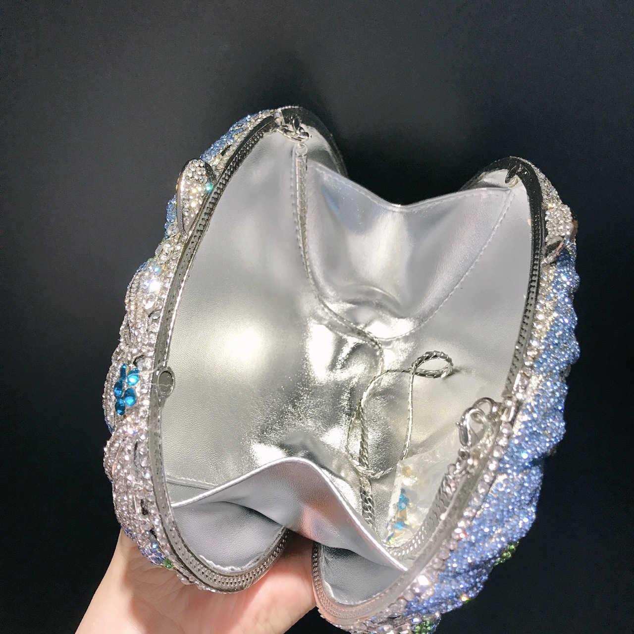 Túi clutch nữ dự tiệc đính đá kim cương hoa rỗng màu bạc — 4 # màu bạc chi tiết 6