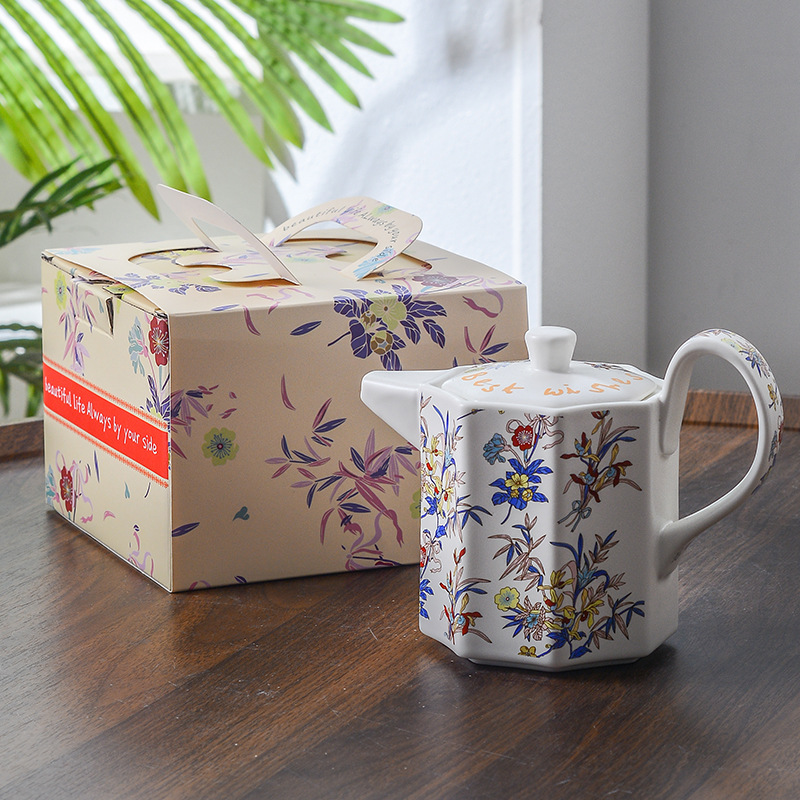 Pequeña flor floral pequeña flor de brocado taza de café platillo tetera estilo pastoral fresco francés una taza un plato regalos