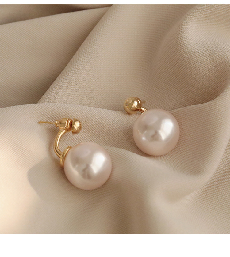 Elegant Geometric Alloy Inlay Artificial Pearls Women's Earrings 1 Pair display picture 6