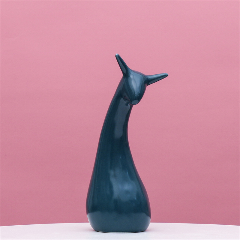 Nordic artesanía de cerámica decoración del hogar decoración creativa TV gabinete ciervos regalo al por mayor Comercio exterior Exportación