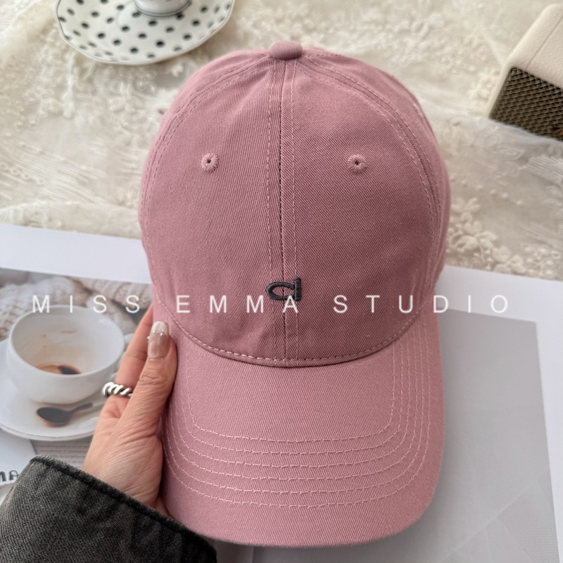 Corea del Sur letras pequeñas bordadas sombrero de béisbol blando para mujeres 2025 nuevo sombrero de bisel amplio delgado sombrero de sombra