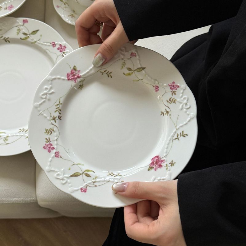 法式在逃公主绝美浮雕花卉陶瓷盘碗甜品盘汤盘餐具套装 现货批发|undefined