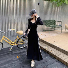 大码胖mm秋季条纹V领长袖t恤打底裙连衣裙女韩版高级感a字中长裙