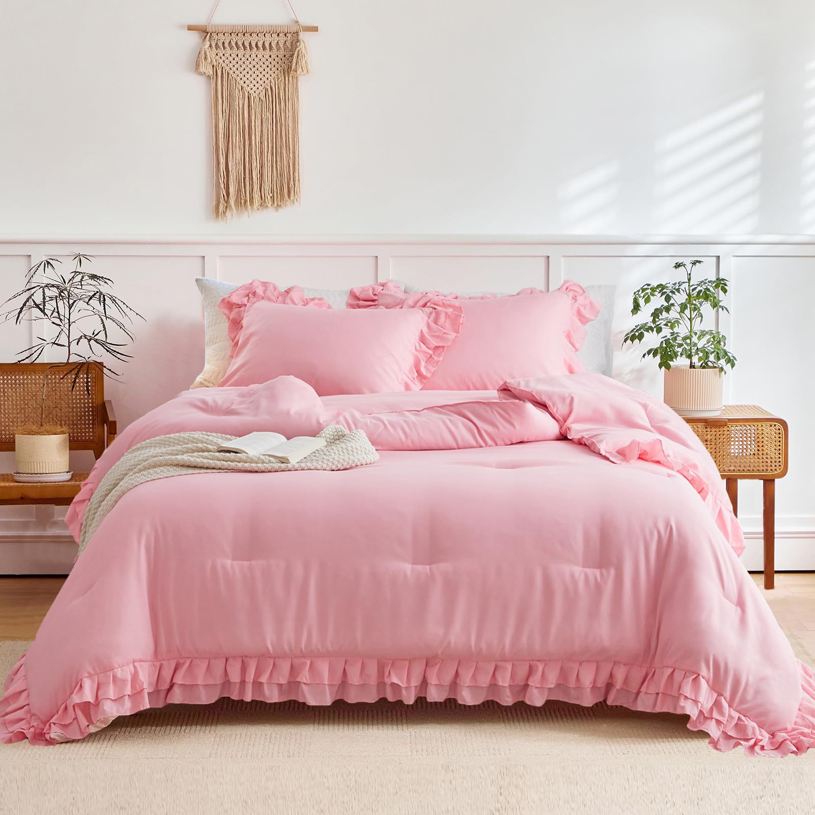 Pink Queen(1 Comforter + 2 Pil