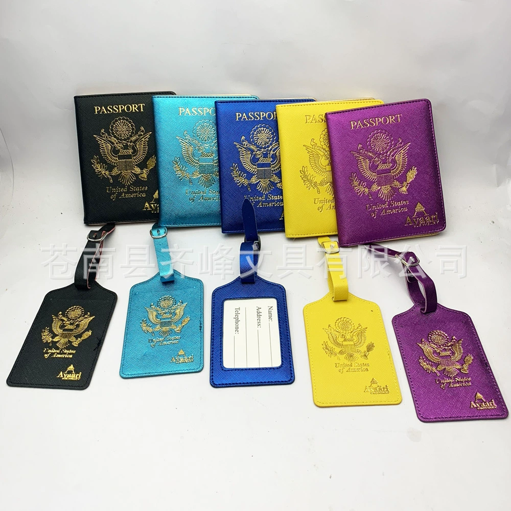 Набор из обложки для паспорта и бирки для багажа из многоцветной глянцевой кожи с перекрестным рисунком, для путешествий за границу