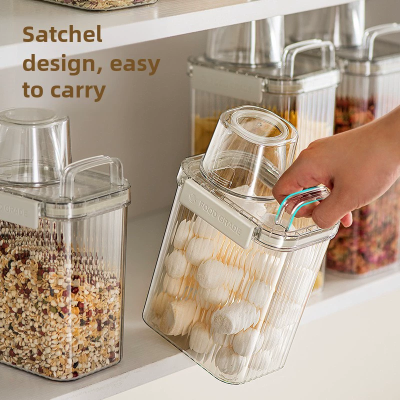 Sealed storage container, moisture‑ and pest‑proof, measuring‑cup lid, 1.3–1.8 L
