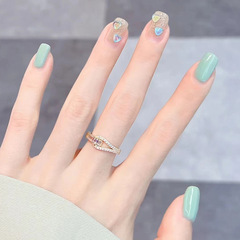 Wear short pure color diamond shining heart nail art, wholesale nail art, fashion light luxury style nail plate