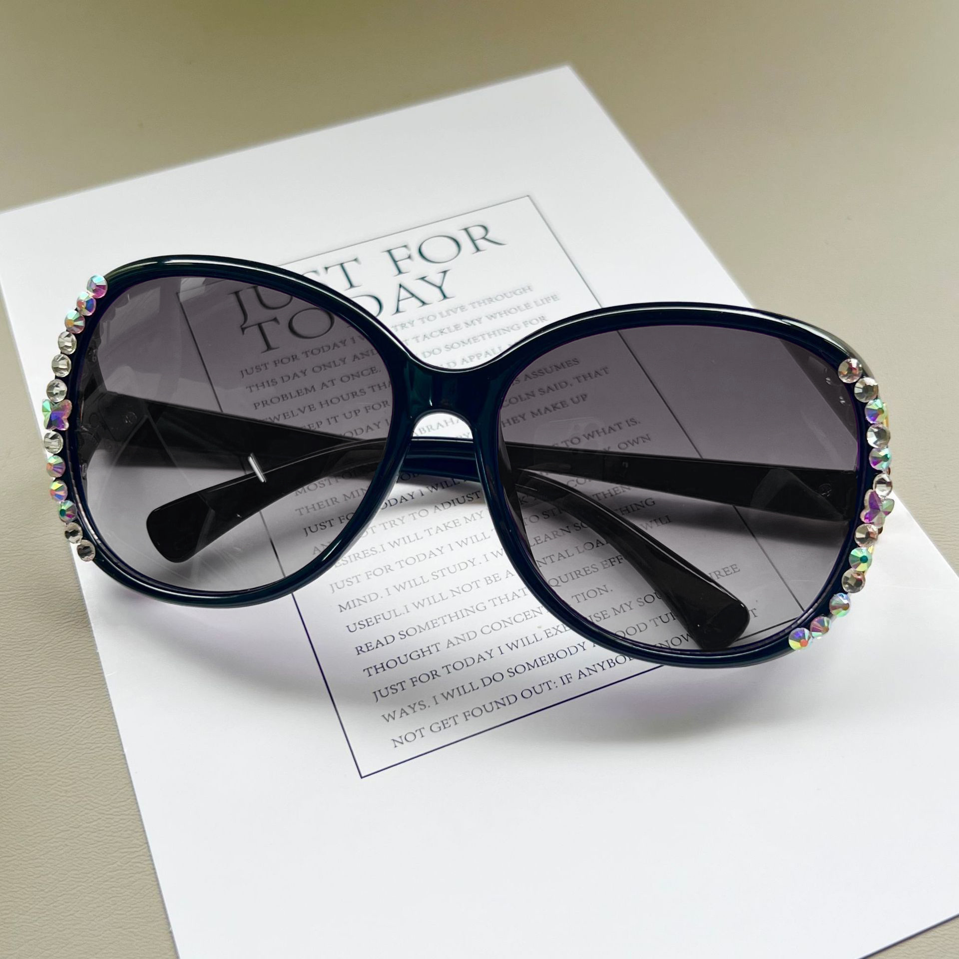 2025年モデル gm サングラス レディース ライブブロードキャスト 人気サングラス メンズ おしゃれな大きなスクエアフレーム 抗UVサングラス