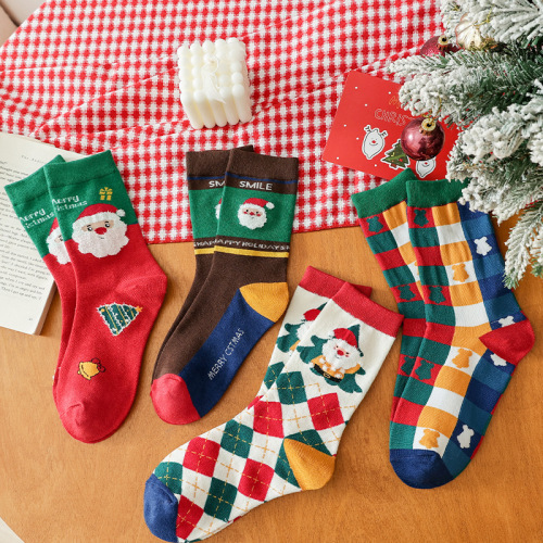 Christmas socks women's mid-calf socks 4 pairs in gift box for Christmas gifts cartoon long socks cross-border foreign trade wholesale