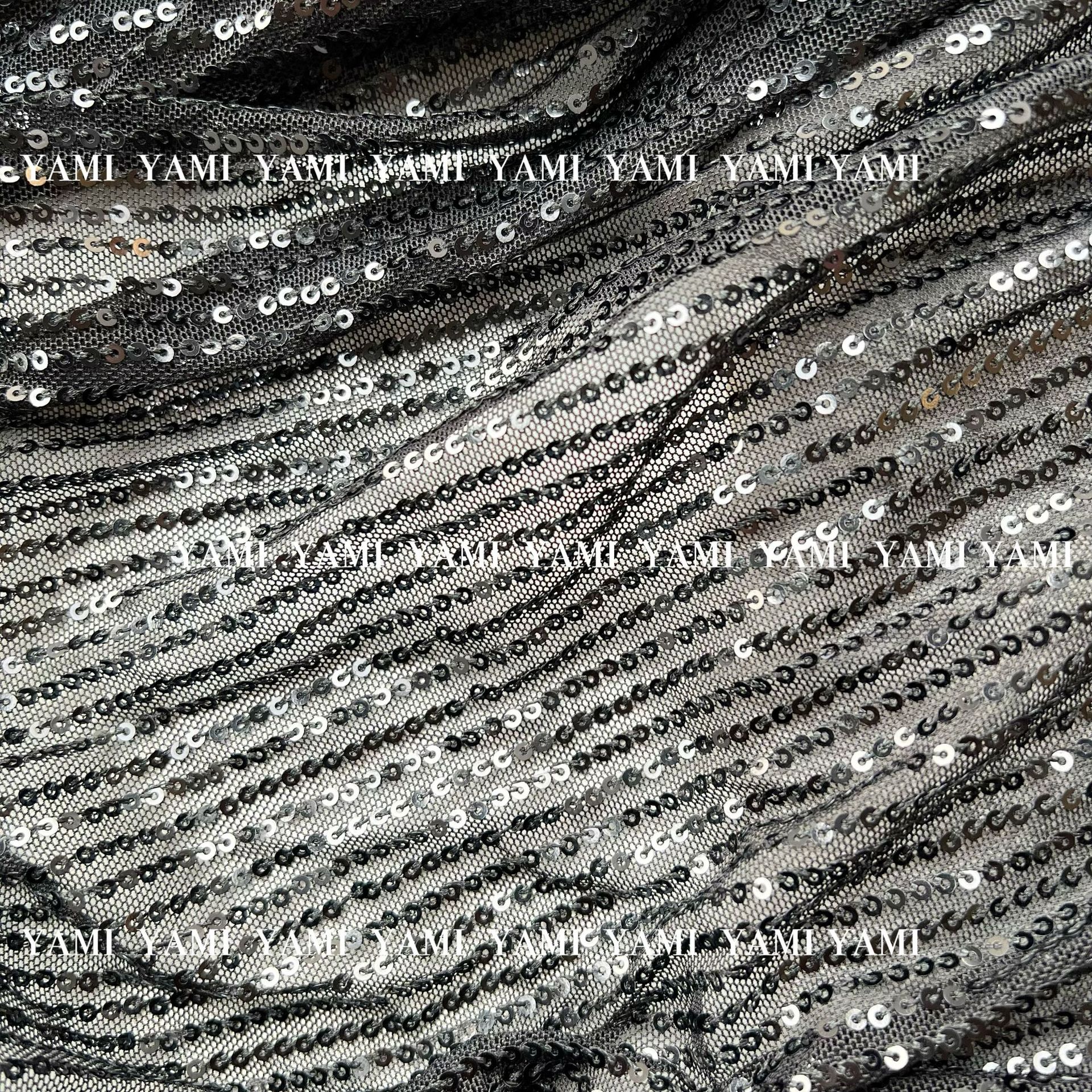Tela de malla no elástica de poliéster bordado Hoja 3 lentejuelas de pelo Comercio exterior textil vestido de novia tela multicolor malla de lentejuelas