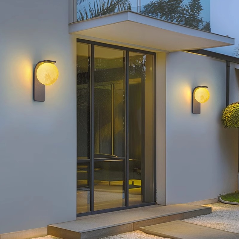 Outdoor solar wall lamp villa courtyard door front lighting lamp moon lamp round garden wall lamp wall lamp