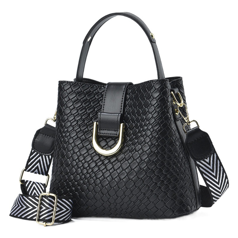 Bolsa de fábrica 2024 nueva bolsa de cubo de cercanías bolsa de moda de gran capacidad bolsa de hombro de las mujeres entrega de una sola pieza