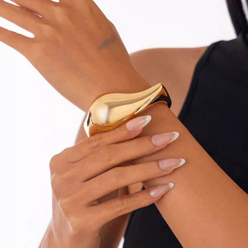 European and American Niche Designer's Irregular Glazed Metal Wave Wide Bracelet Light Luxury High-Level Elastic Bracelet